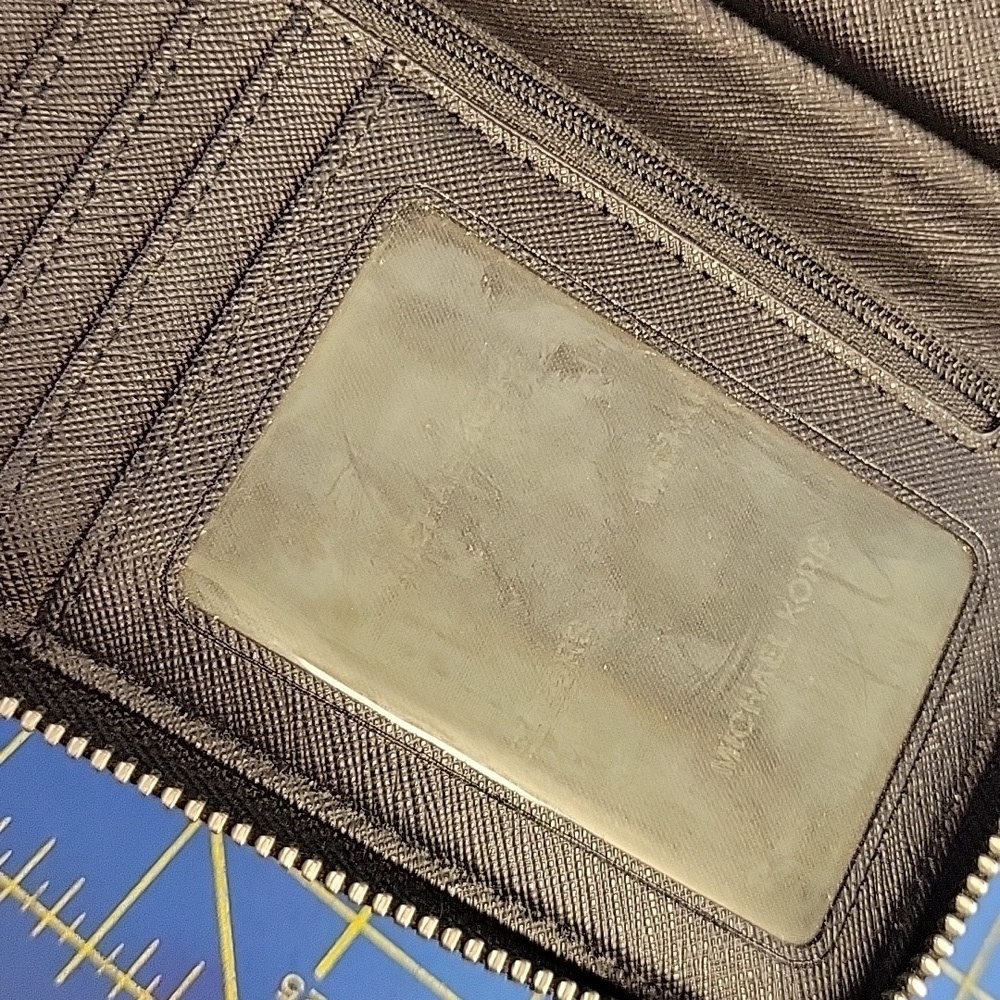 Michael Kors MK Black Wallet 12x4x1 Preloved - Picture 11 of 16